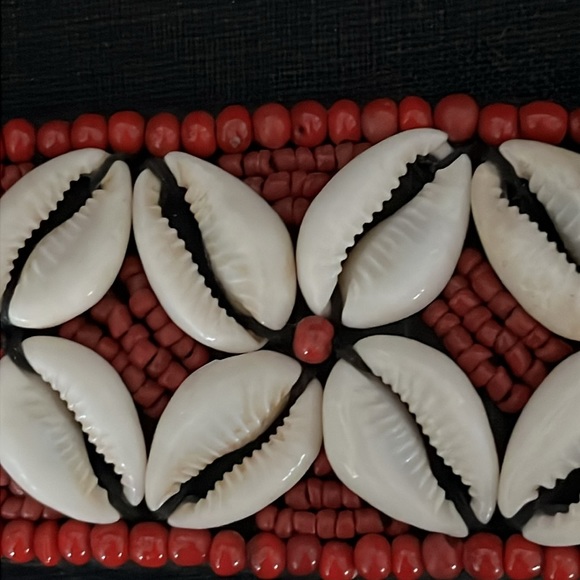 Beaded Belt Vintage Traditional Nepalese Cowrie Shells Red Beads Turquoise Inlay - Picture 3 of 7